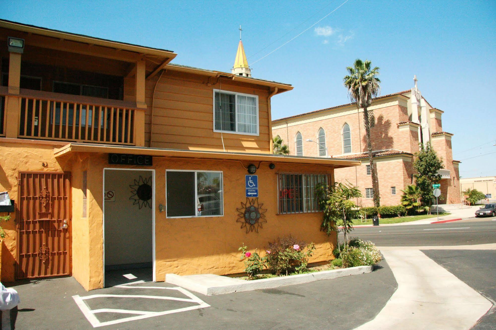 Navajo Lodge Lemon Grove Kültér fotó